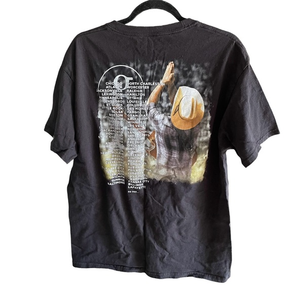 Garth Brooks T-Shirt Concert Tee World Tour 2014 - 2017 Mens LARGE Black - Picture 2 of 5